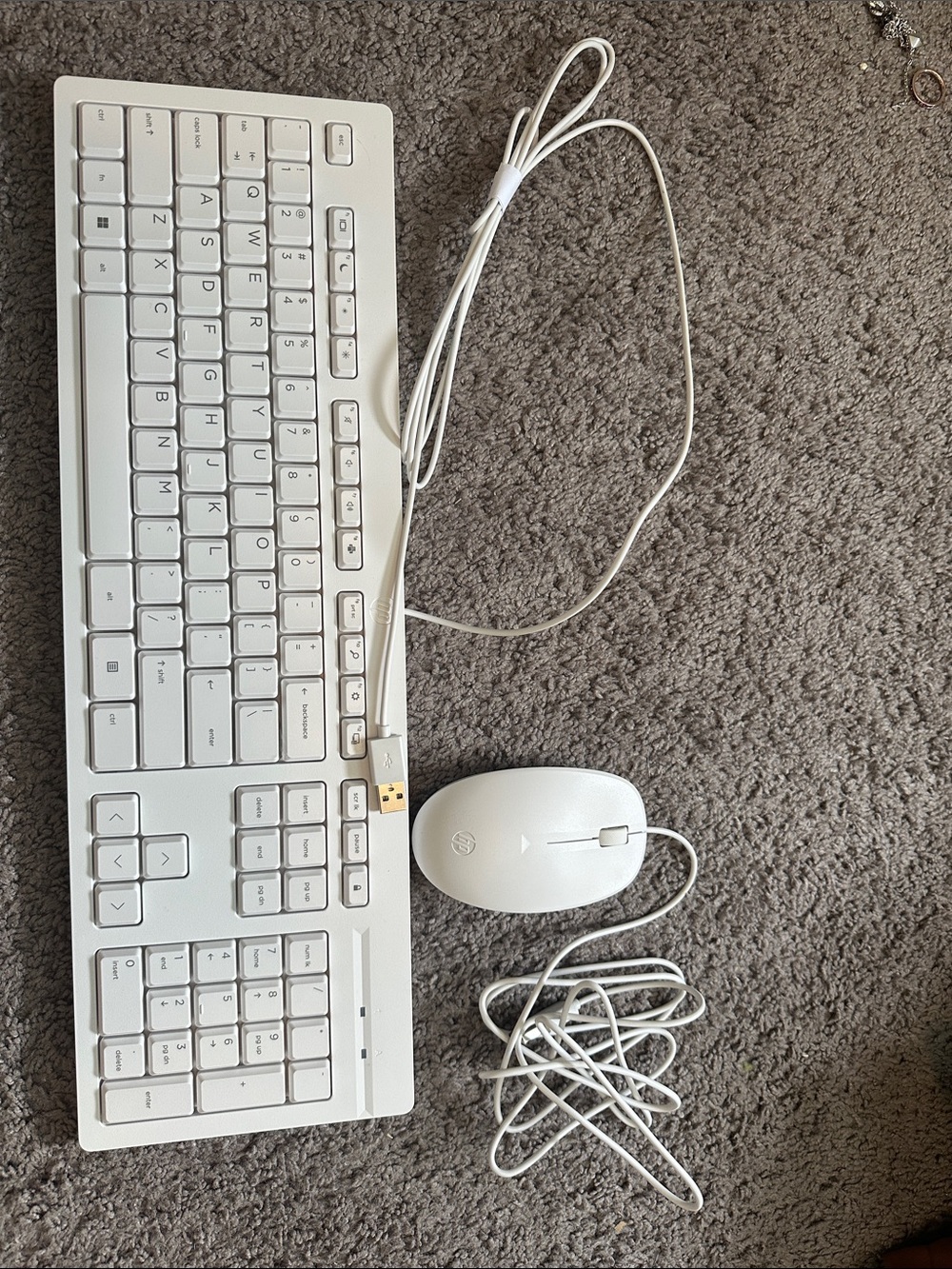HP White Wired USB Keyboard and Mouse Set with Numeric Keypad